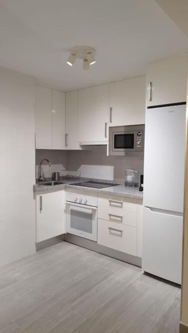 Apartamento Moderno A 1Km De Granada Eksteriør bilde